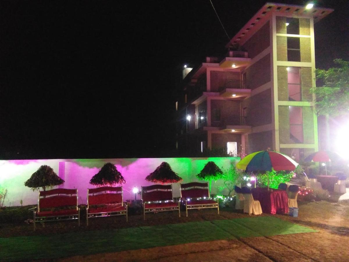 Whispering Woods Inn Bolpur Ngoại thất bức ảnh