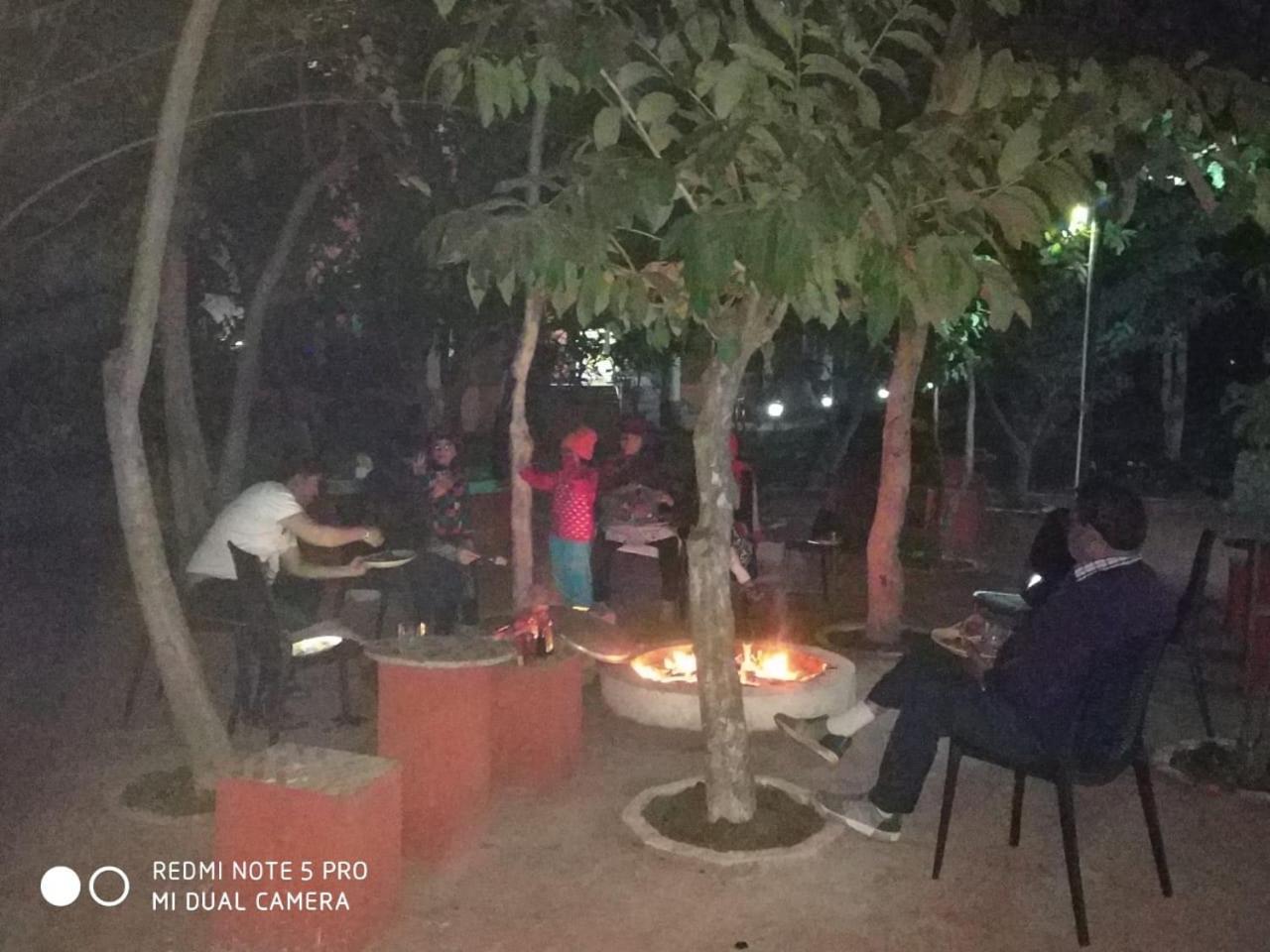 Whispering Woods Inn Bolpur Ngoại thất bức ảnh